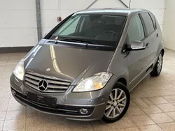 Grau Gebraucht 2011 Mercedes A200 Elegance Limousine | 4.990 € (Guter Preis)