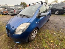 Blau Gebraucht 2006 Toyota Yaris Sol Limousine | 1.690 € (Guter Preis)