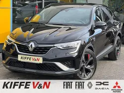 Schwarzmetallic (metallic) Gebraucht 2022 Renault Arkana Bose Edition SUV | 23.230 € (Fairer Preis)