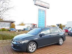 Uranograu Gebraucht 2023 VW Golf VIII Life Kombi | 24.988 € (Fairer Preis)