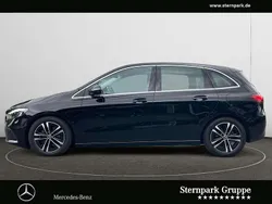 Unilack nachtschwarz Gebraucht 2024 Mercedes B180 Progressive Van / Kleinbus | 29.490 € (Fairer Preis)