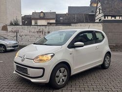 Weiß Gebraucht 2013 VW up! Kleinwagen | 3.000 € (Guter Preis)
