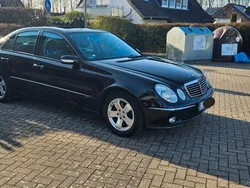 Schwarz Gebraucht 2003 Mercedes E200 Avantgarde Limousine | 6.500 € (Etwas zu teuer)
