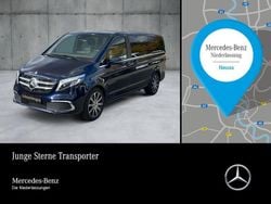 Blau Gebraucht 2021 Mercedes V300 Exclusive Van / Kleinbus | 57.980 € (Guter Preis)