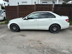 Weiß Gebraucht 2008 Mercedes C200 Limousine | 5.000 € (Etwas zu teuer)
