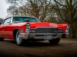 Rot Gebraucht 1968 Cadillac Deville Cabrio | 25.900 €