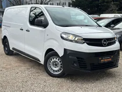 Weiß Gebraucht 2019 Opel Vivaro Selection Van | 12.490 €