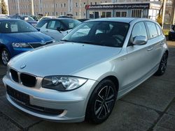 Silber Gebraucht 2010 BMW 116 Lifestyle Kleinwagen | 4.600 € (Etwas zu teuer)