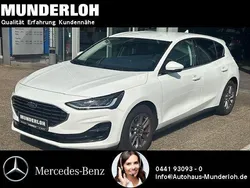Weiß Gebraucht 2023 Ford Focus Titanium S Limousine | 18.900 € (Superpreis)