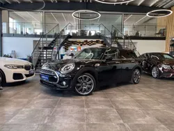 Schwarz Gebraucht 2019 Mini Cooper SD Clubman Kombi | 22.499 € (Fairer Preis)
