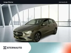 lack mountaingrau Gebraucht 2024 Mercedes B200 Progressive Van / Kleinbus | 31.480 € (Fairer Preis)