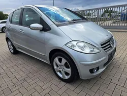 Polarsilber metalliclack Gebraucht 2005 Mercedes A170 Kleinwagen | 3.950 € (Fairer Preis)