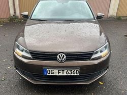Braun Gebraucht 2011 VW Jetta Trendline Limousine | 5.000 € (Fairer Preis)