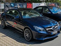 Blau Gebraucht 2013 Mercedes E400 Coupé | 26.800 €