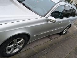 Silber Gebraucht 2005 Mercedes E280 Kombi | 5.000 € (Guter Preis)