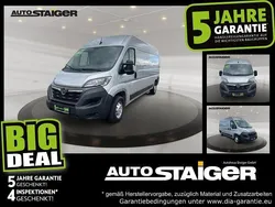 Aluminium silber Gebraucht 2022 Opel Movano Van | 22.990 € (Fairer Preis)