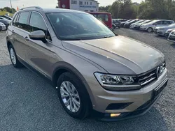 Beige Gebraucht 2018 VW Tiguan Comfortline SUV | 17.887 € (Superpreis)