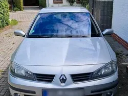 Silber Gebraucht 2006 Renault Laguna II Limousine | 3.100 €