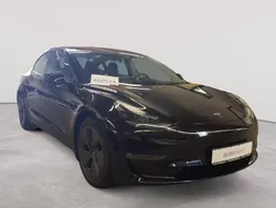 Solid black Gebraucht 2021 Tesla Model 3 Limousine | 21.990 € (Superpreis)