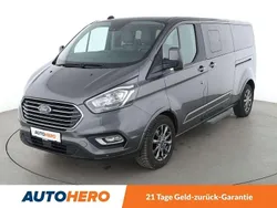 Gray Gebraucht 2021 Ford Tourneo Custom Trend Van / Kleinbus | 32.070 €