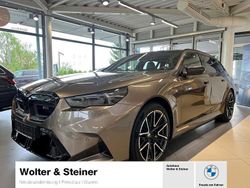 Braun Neu 2025 BMW M5 Sport Line Limousine | 154.250 €
