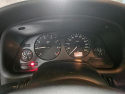 Silber Gebraucht 2001 Opel Astra Limousine | 700 €