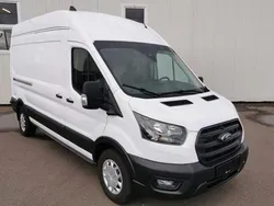 Weiß Gebraucht 2024 Ford Transit Trend Van / Kleinbus | 25.440 € (Superpreis)