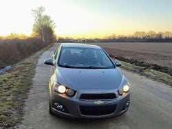 Grau Gebraucht 2012 Chevrolet Aveo LTZ Limousine | 4.590 € (Fairer Preis)