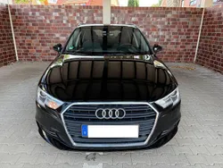 Schwarz Gebraucht 2016 Audi A3 Sportback Ambiente Limousine | 11.000 € (Guter Preis)
