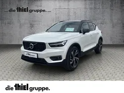 Weiß Gebraucht 2018 Volvo XC40 R-Design SUV | 32.900 € (Teuer)