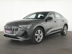 Daytonagrau perleffekt Gebraucht 2022 Audi e-tron Sportback S-Line SUV | 30.726 € (Superpreis)