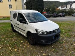 Weiß Gebraucht 2011 VW Caddy Van / Kleinbus | 3.999 € (Fairer Preis)