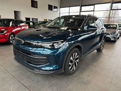 Nightshade blue metallic Gebraucht 2025 VW Tiguan SUV | 39.470 € (Etwas zu teuer)