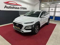 Weiß Gebraucht 2020 Hyundai Kona Advantage SUV | 16.980 € (Guter Preis)