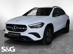 Weiß Gebraucht 2024 Mercedes GLA220 Progressive SUV | 41.890 € (Superpreis)