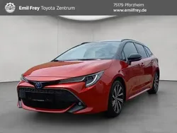 Rot Gebraucht 2022 Toyota Corolla Team Kombi | 25.350 € (Fairer Preis)
