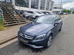 Grau Gebraucht 2015 Mercedes C250 Kombi | 18.850 € (Fairer Preis)