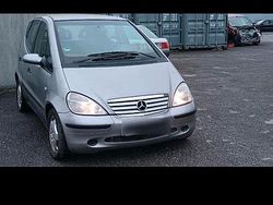 Silber Gebraucht 1999 Mercedes A160 Elegance Kleinwagen | 1.600 € (Fairer Preis)