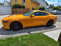 Orange Gebraucht 2019 Ford Mustang Coupé | 32.450 € (Teuer)