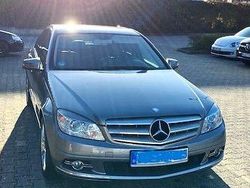 Grau Gebraucht 2009 Mercedes C200 Avantgarde Limousine | 9.000 € (Fairer Preis)