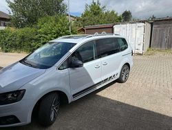 Weiß Gebraucht 2022 Seat Alhambra Van / Kleinbus | 31.300 € (Fairer Preis)