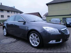 Grau Gebraucht 2009 Opel Insignia Edition Limousine | 6.000 €