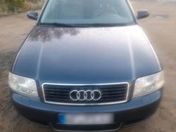 Blau Gebraucht 2003 Audi A6 Kombi | 1.850 € (Fairer Preis)