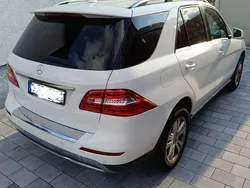Weiß Gebraucht 2014 Mercedes ML250 SUV | 21.800 € (Etwas zu teuer)