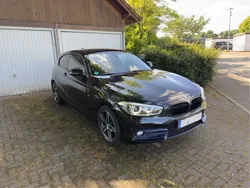 Schwarz Gebraucht 2015 BMW 118 Sport Line Kleinwagen | 14.490 € (Etwas zu teuer)