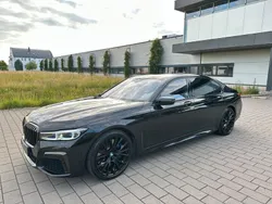 Black sapphire metallic Gebraucht 2020 BMW 750L Performance Limousine | 74.900 €