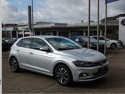 Silber Gebraucht 2021 VW Polo Comfortline Limousine | 15.999 € (Fairer Preis)