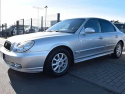 Silber Gebraucht 2002 Hyundai Sonata Limousine | 4.399 €
