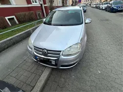 Grau Gebraucht 2008 VW Golf VI Trendline Kombi | 3.000 € (Teuer)