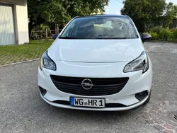 Weiß Gebraucht 2019 Opel Corsa Color Edition Limousine | 9.800 € (Fairer Preis)